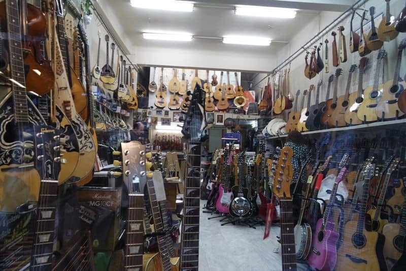 greek shop selling musical instrumets