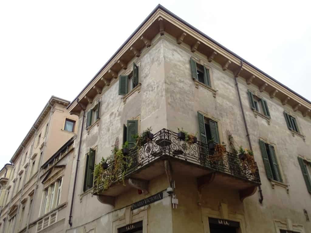 Palazzo Victoria from the outside