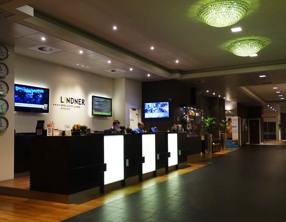 Lindner Hotel and City Lounge check in area
