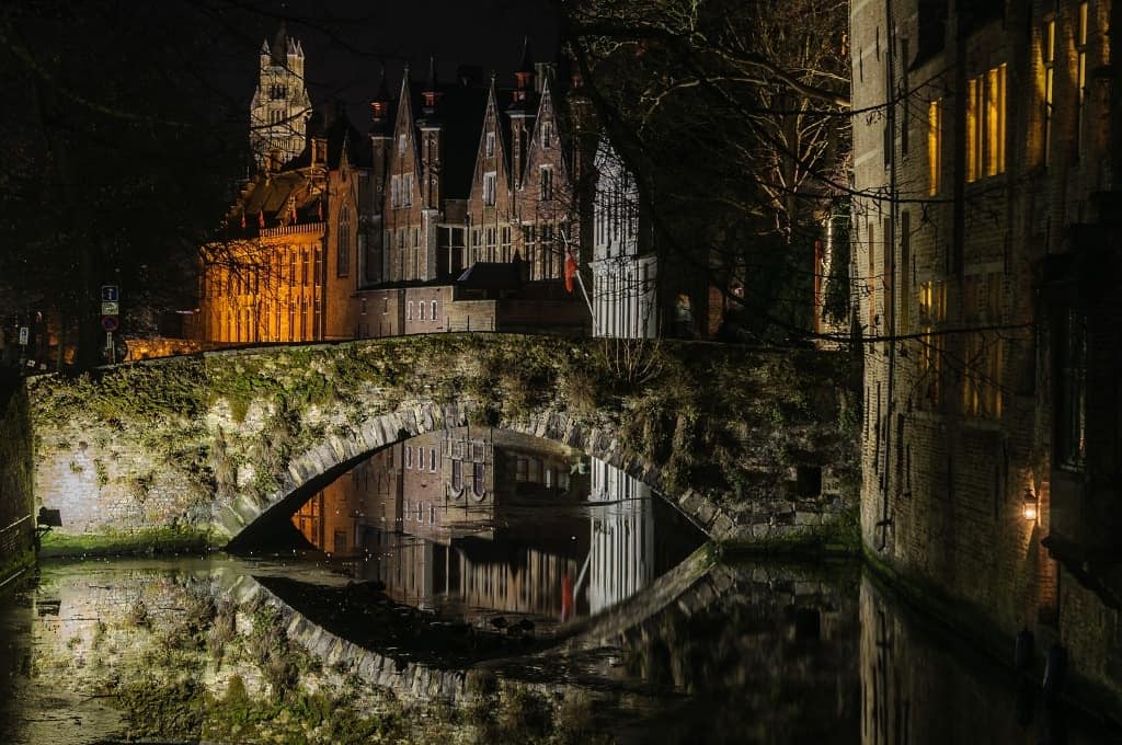 night scenery in Bruges - Ghent or Bruges