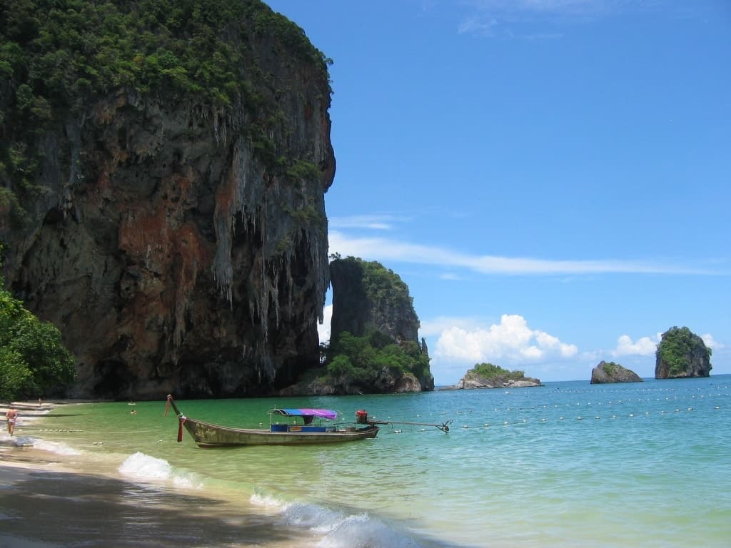 best month to visit krabi