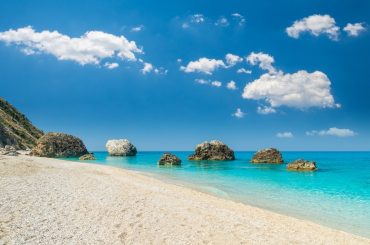 14 Best Lefkada Beaches You Must Visit (Greece)