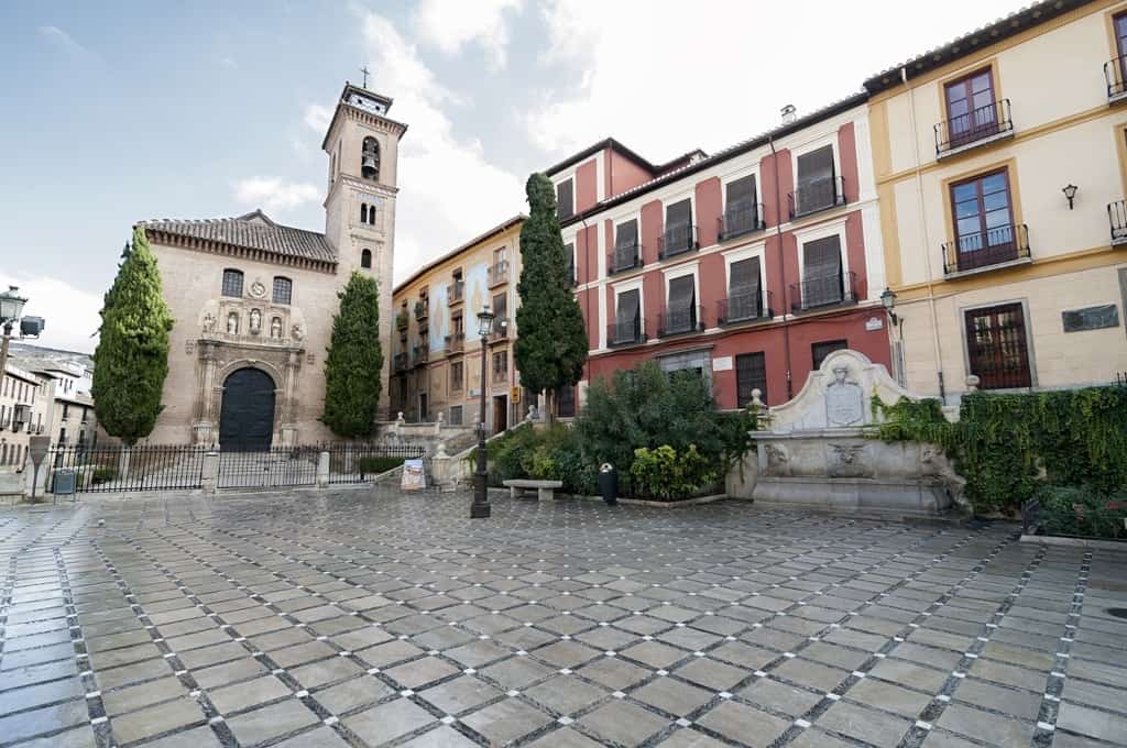 Plaza Nueva-Granada