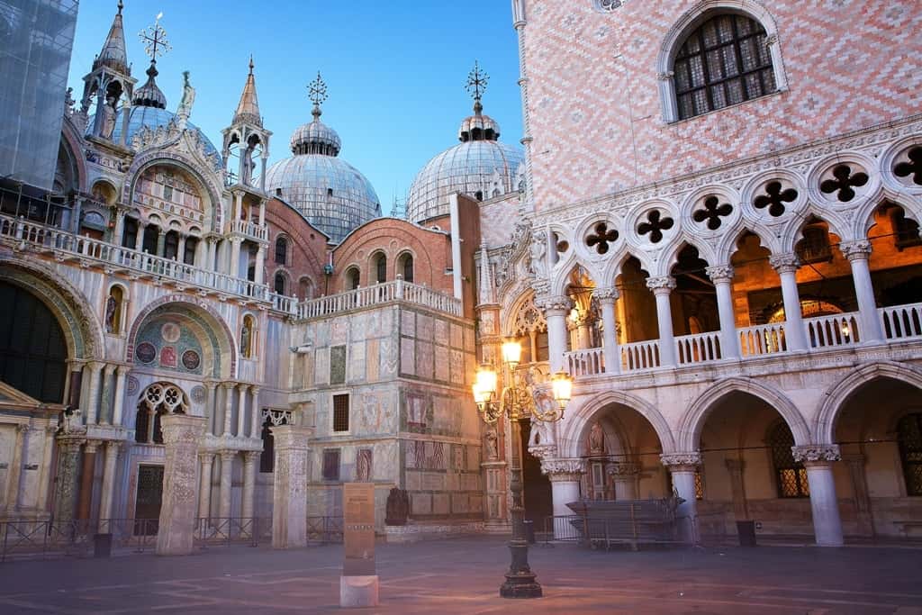 St. Mark's Basilica and the Doge's Palace in Venice - 2 days in Italy