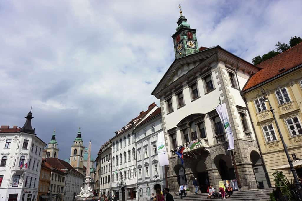 Town Hall - What tο do in Ljubljana