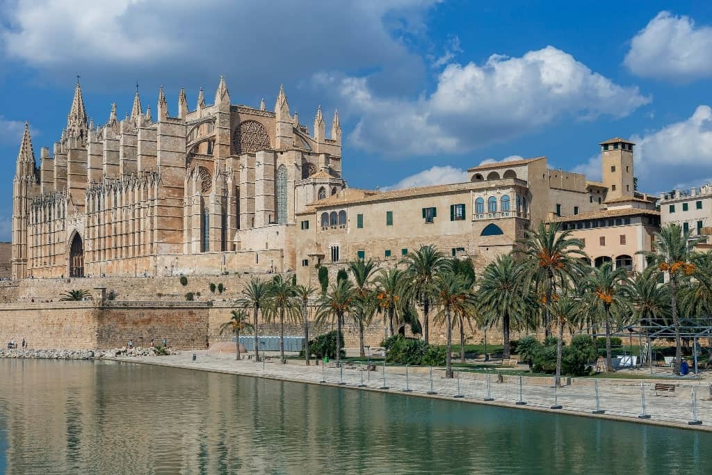 What to see in Lajorca - Palma Cathedral