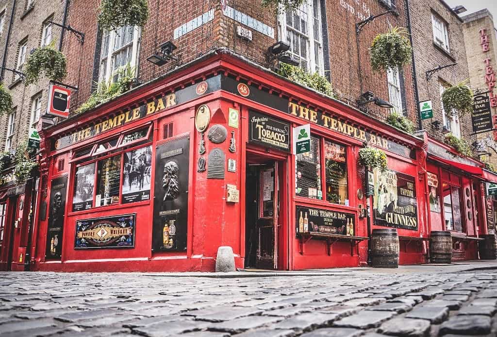 How to spend 2 days in Dublin- Temple Bar