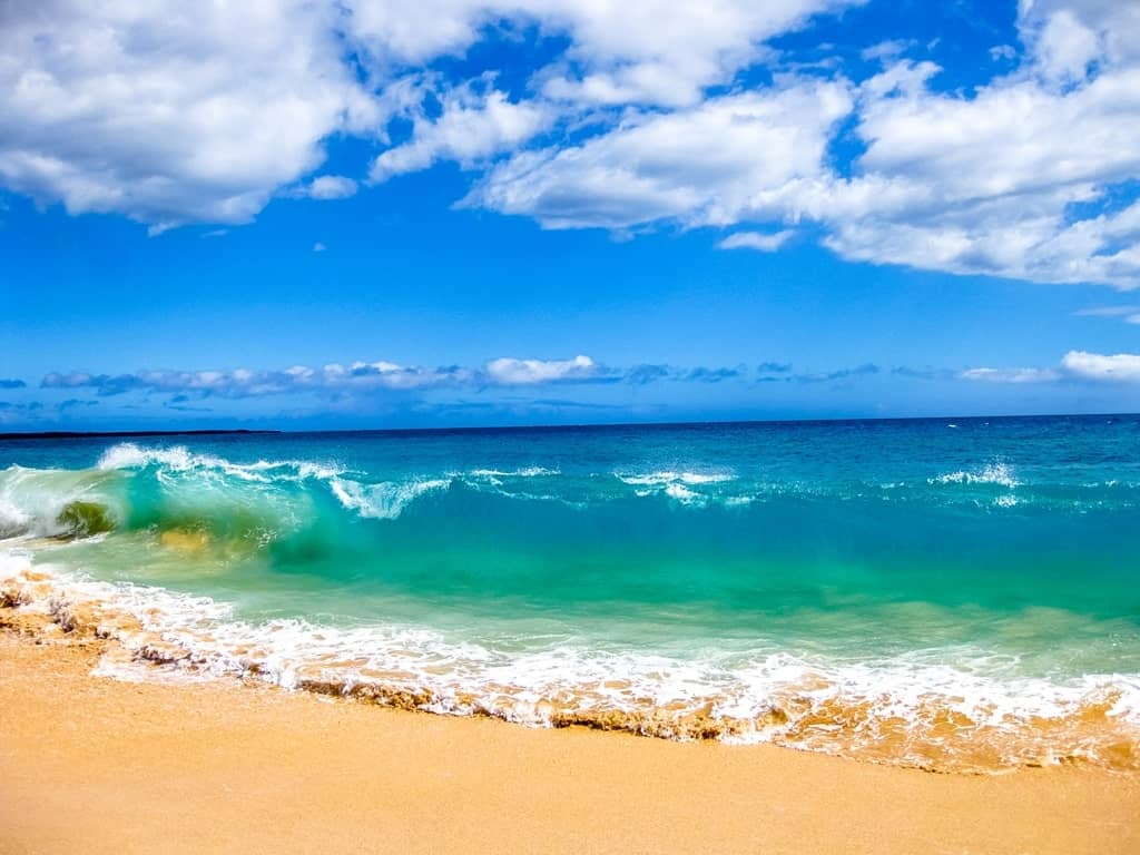 Maui, Hawaii - The best places to surf around the world