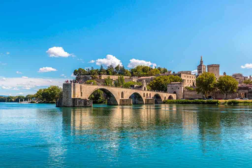 medieval villages and towns in France Avignon 