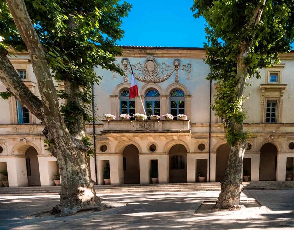 medieval villagesns in France St Remy de Provence