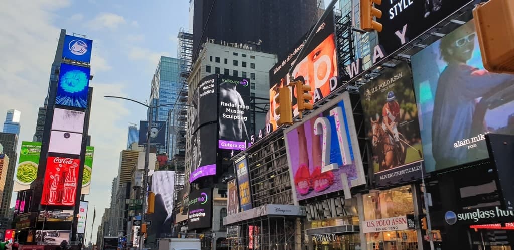 Times Square New York itinerary 5 days