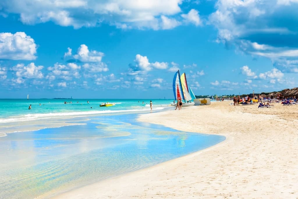 Best Beaches in December For A Warm Winter Holiday Vacation