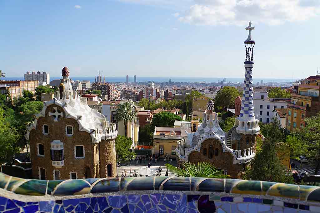 ways to travel in barcelona