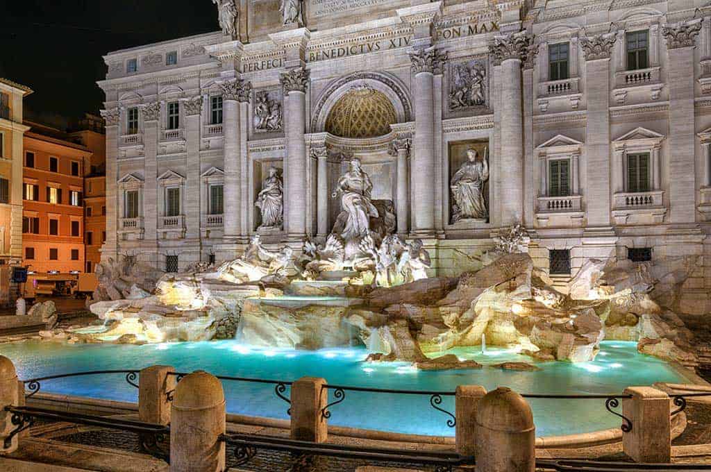 Trvi Fountain - Things to do in Rome at night