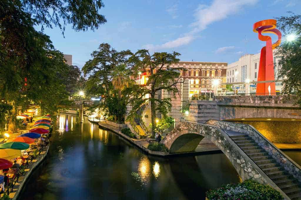 San Antonio Texas - warm destinations in the us in February