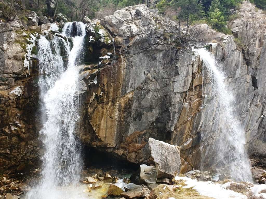 Souda Waterfalls