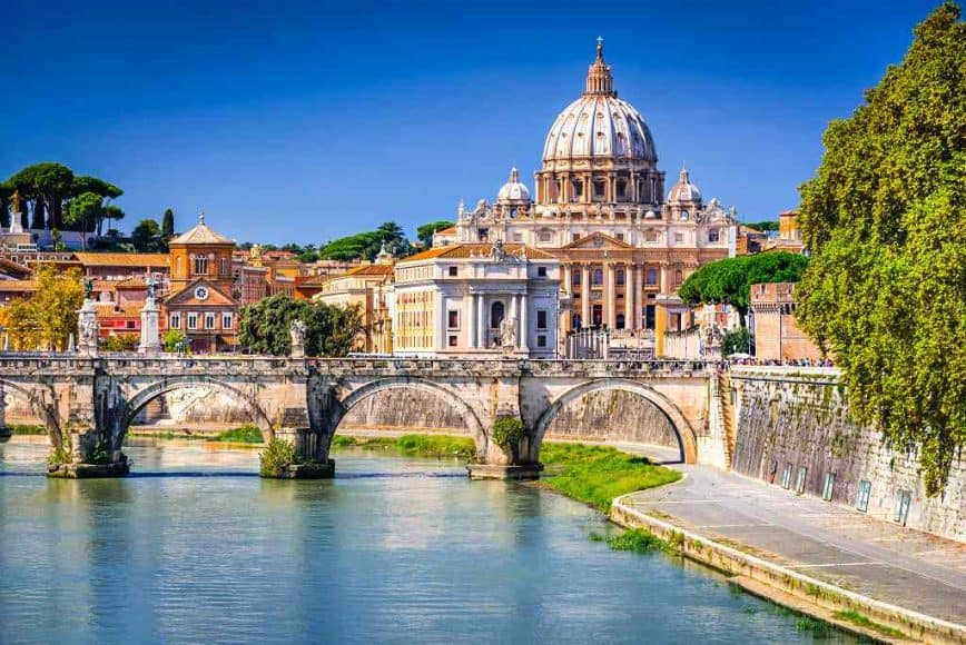 Best Places to visit in Italy in October - Travel Passionate