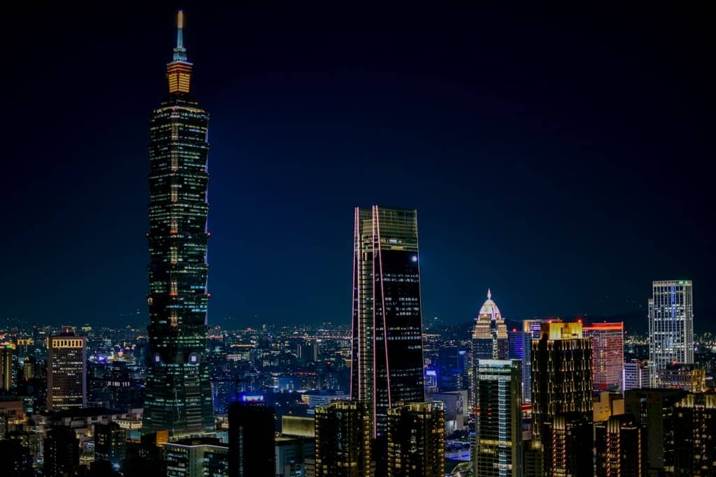 Taipei from Elephant Mountain - two days in Taipei