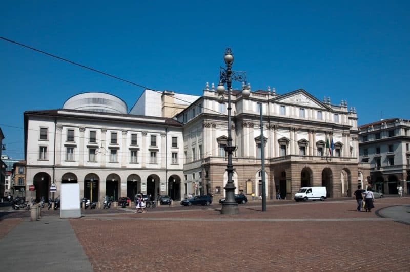 The Teatro alla Scala  - fun facts about Milan