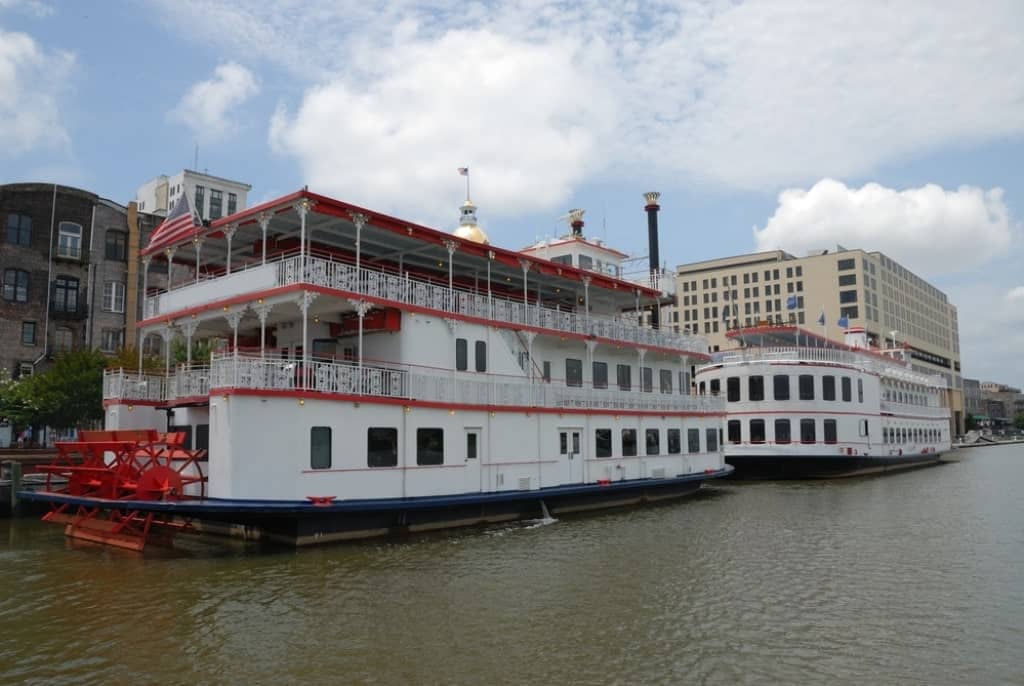 river cruise in Savannah 