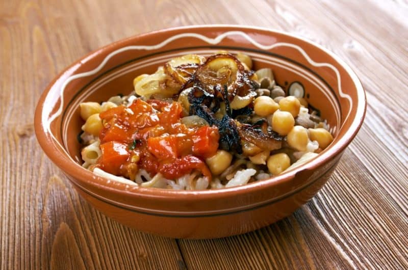 Kushari - egyptian dishes