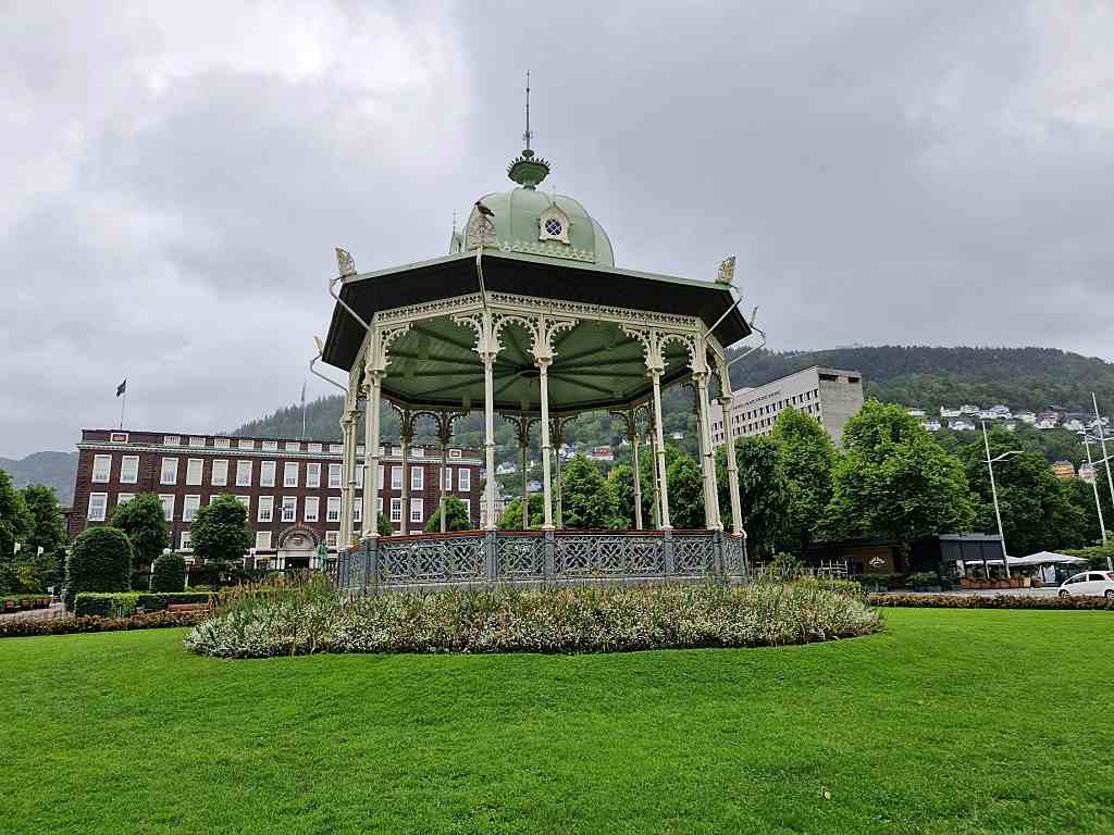 Musikkpaviljongen - One Day in Bergen, Norway