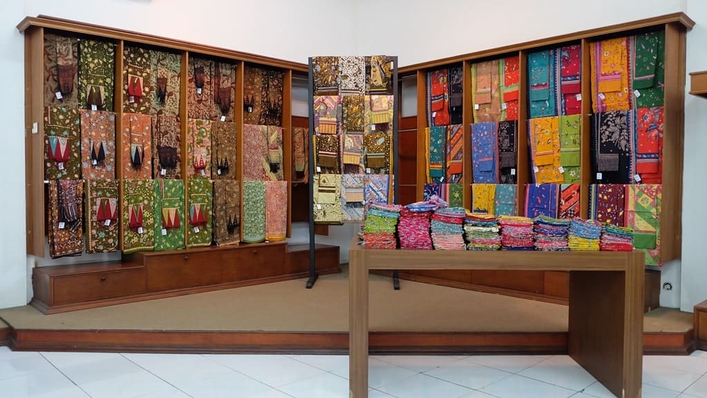 Batik products - indonesian souvenirs
