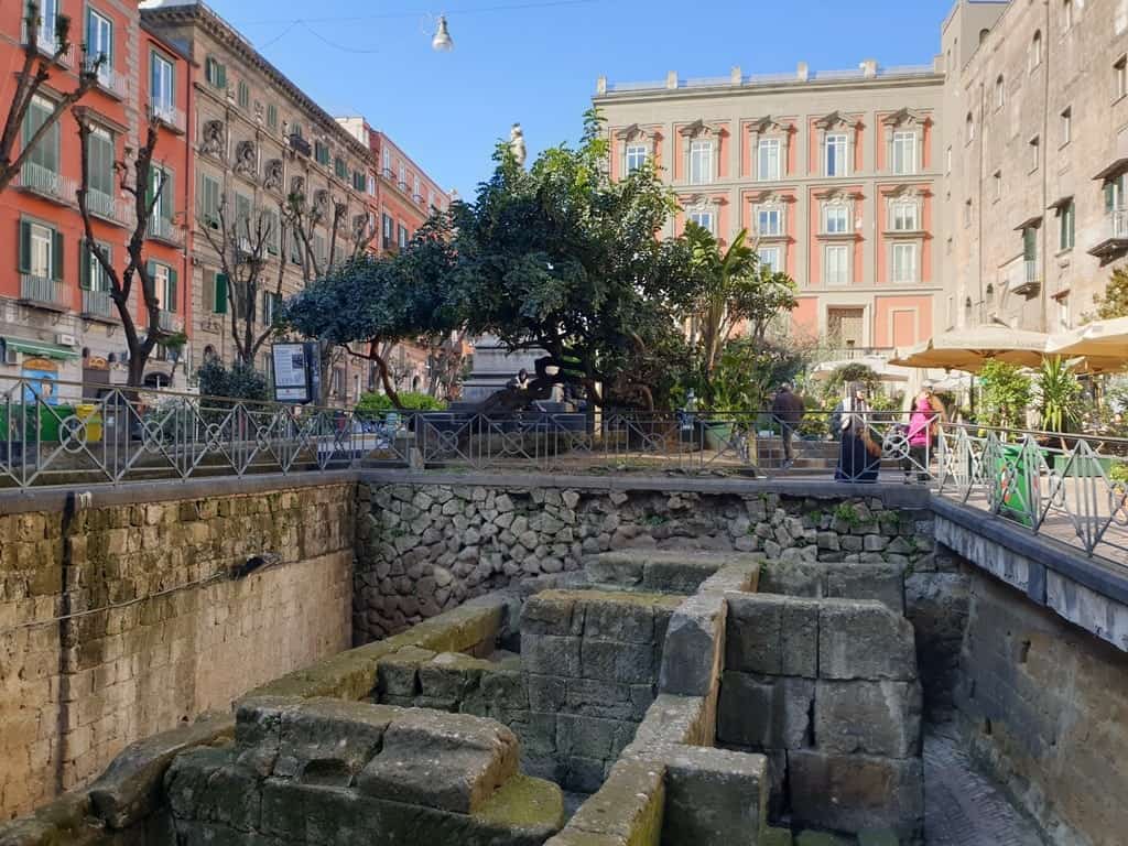 Piazza Bellini - 2 days in Naples