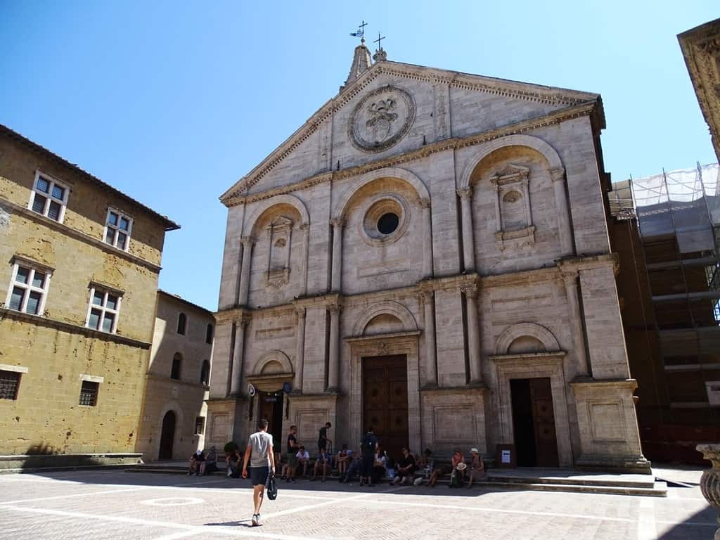 Santa Maria Assunta - Things to do in Pienza Italy