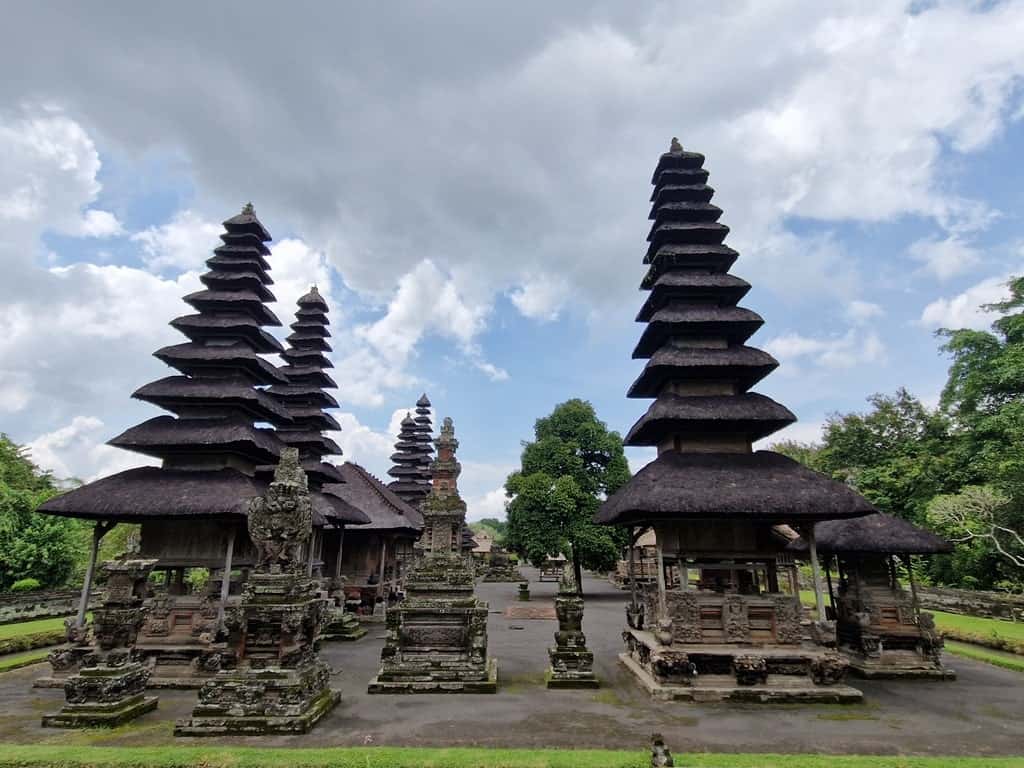 Pura Taman Ayun - Best water Temple in Bali
